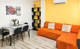 2 Bedroom Stunning Apartment In Malaga